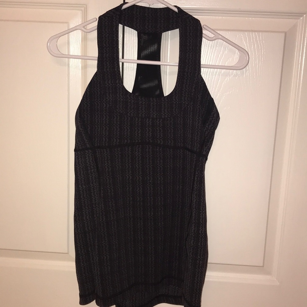 Lululemon black and grey tank